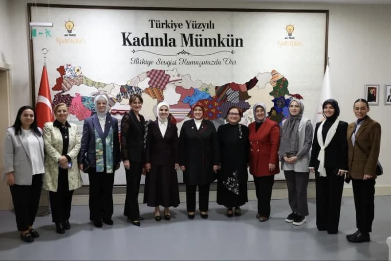 Aile ve Sosyal Hizmetler Bakanı Mahinur Özdemir Göktaş konuşma yaparken