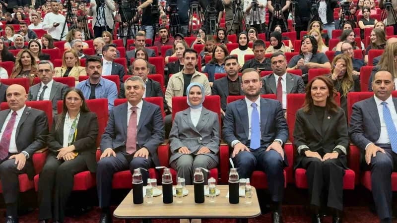 Aile ve Sosyal Hizmetler Bakanı Mahinur Özdemir Göktaş, Sıfır Atık Vakfı tarafından Türkiye Sıfır Atık, Çevre ve İklim D