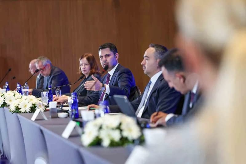COP31 Başkanı ve Çevre, Şehircilik ve İklim Değişikliği Bakanı Murat Kurum, yazılı ve görsel medya k