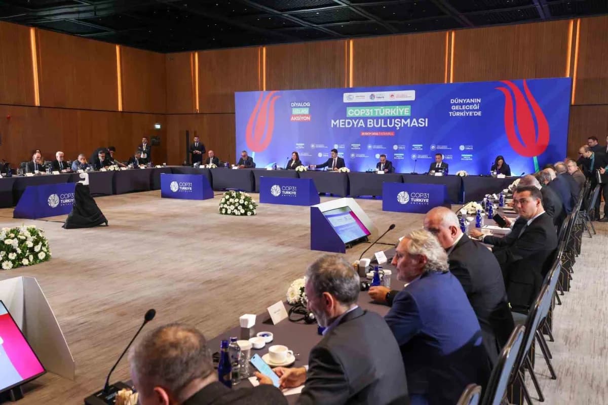COP31 Başkanı ve Çevre, Şehircilik ve İklim Değişikliği Bakanı Murat Kurum, yazılı ve görsel medya k