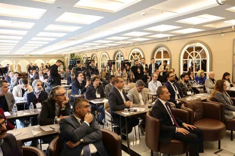 Nevşehir'in Ürgüp ilçesinde bulunan Dinler Otelde düzenlenen Liberal Düşünce Kongresi'ne Milli Eğiti