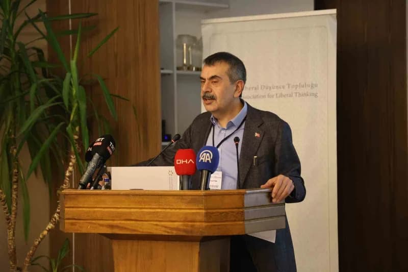 Milli Eğitim Bakanı Yusuf Tekin, Nevşehir’de Liberal Düşünce Kongresi’nde konuşma yaparken