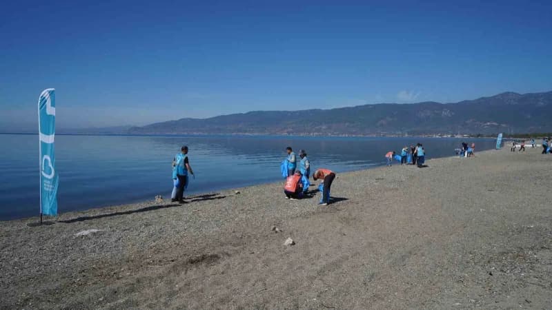 Avrupa Çevre Ajansı Deniz Çöpleri İzleme Programı (Marine Litter Watch-mlw) kapsamında Edremit ilçes