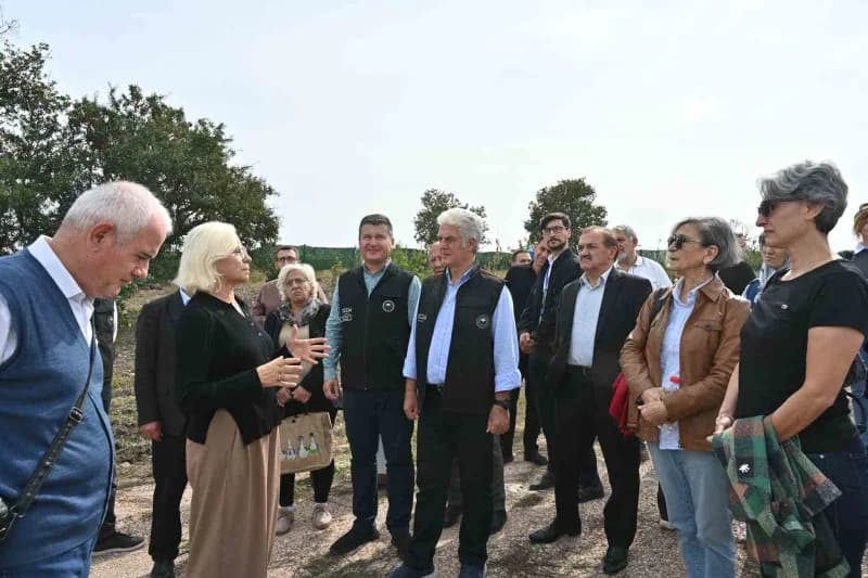 Bandırma Koyunculuk Araştırma Enstitüsü Müdürlüğü ev sahipliğinde düzenlenen 8. Türkiye Kaz Yetiştiriciliği Çalıştayı ve