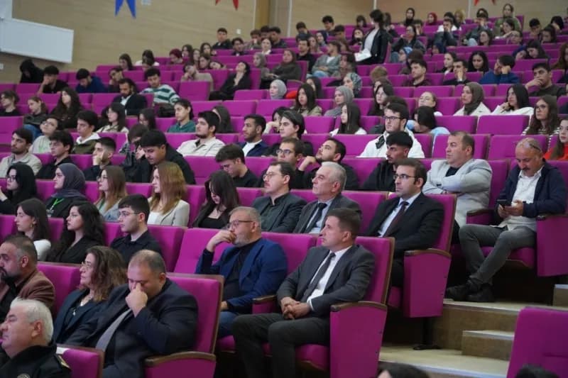 Bartın Üniversitesi’nde düzenlenen 18. Uluslararası Eğitim Araştırmaları Kongresi açılış töreni