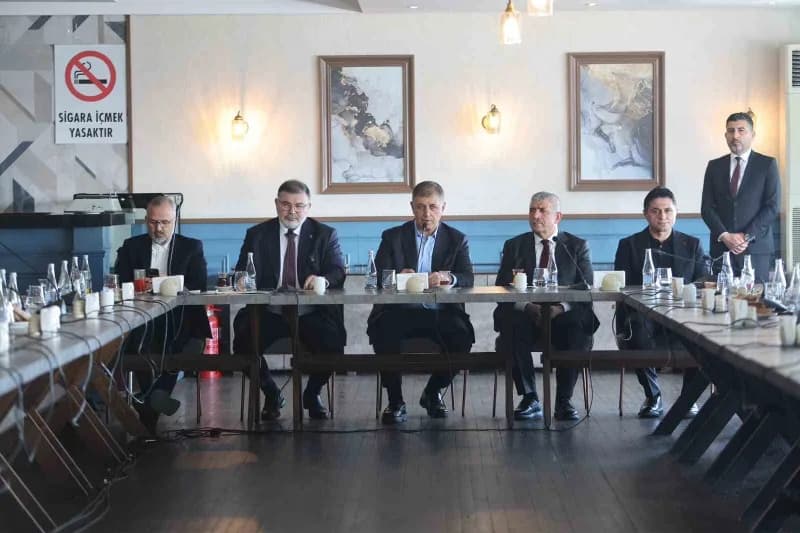 İzmir için ortak hizmet buluşması