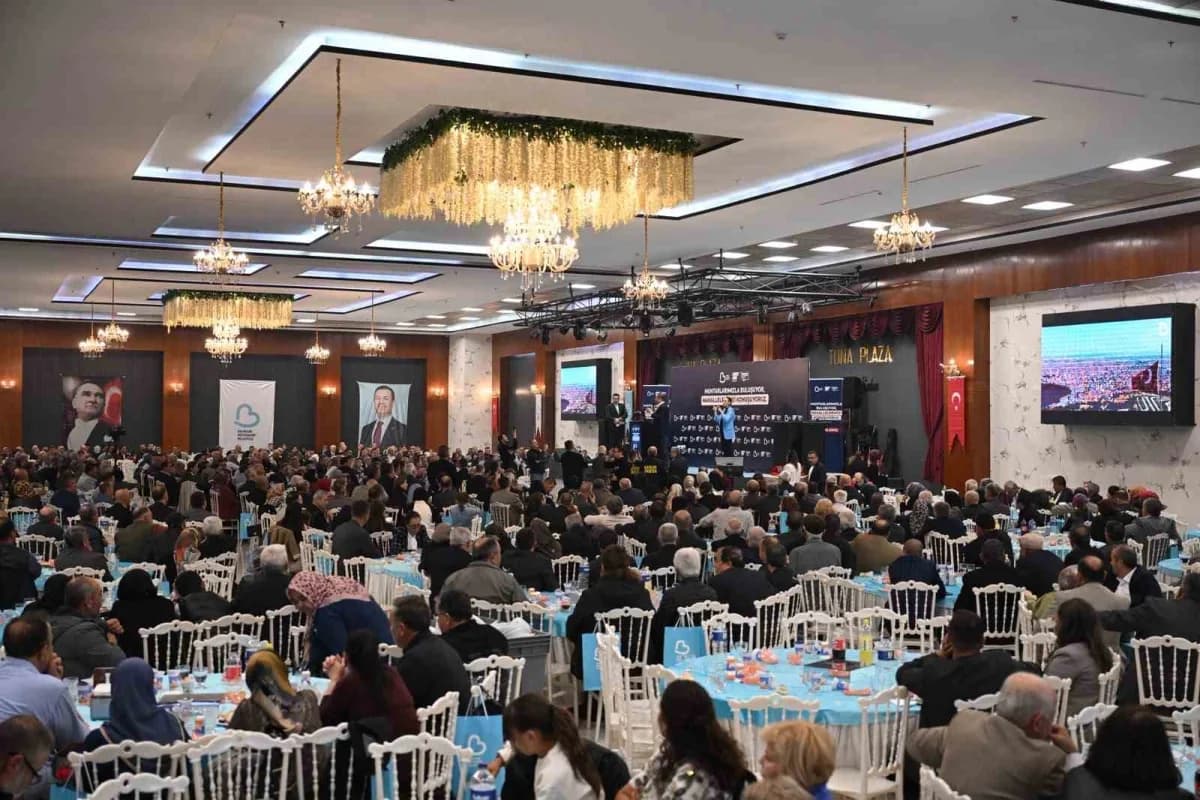 Başkan Akın, Muhtarlar ve aileleriyle bir araya geldi