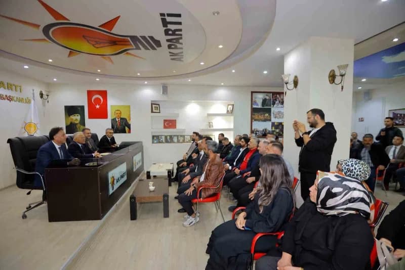 Kayseri Büyükşehir Belediye Başkanı Dr. Memduh Büyükkılıç, Develi ilçesinde gerçekleştirdiği program kapsamında Develi m