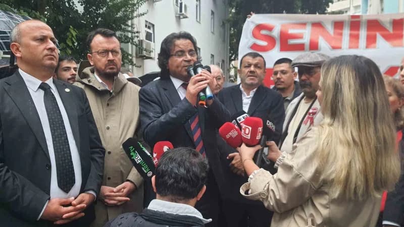 Merkezefendi Belediye Başkanı Şeniz Doğan’ın tutuklanmasının ardından ikinci günde de Belediye binas