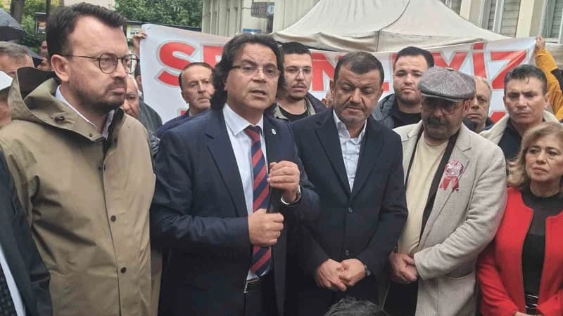 Merkezefendi Belediye Başkanı Şeniz Doğan’ın tutuklanmasının ardından ikinci günde de Belediye binas