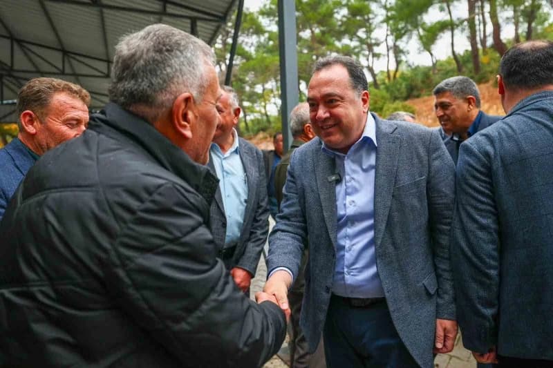 Bölgenin ihtiyaçlarını dinleyen Dutlulu, önümüzdeki sezondan itibaren yol çalışmalarının genişletilmesinin hedeflendiğin