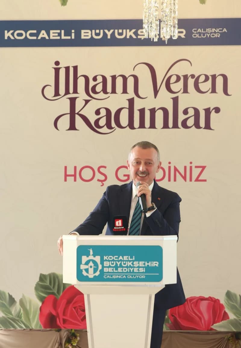 Tahir Büyükakın konuşma yaptı
