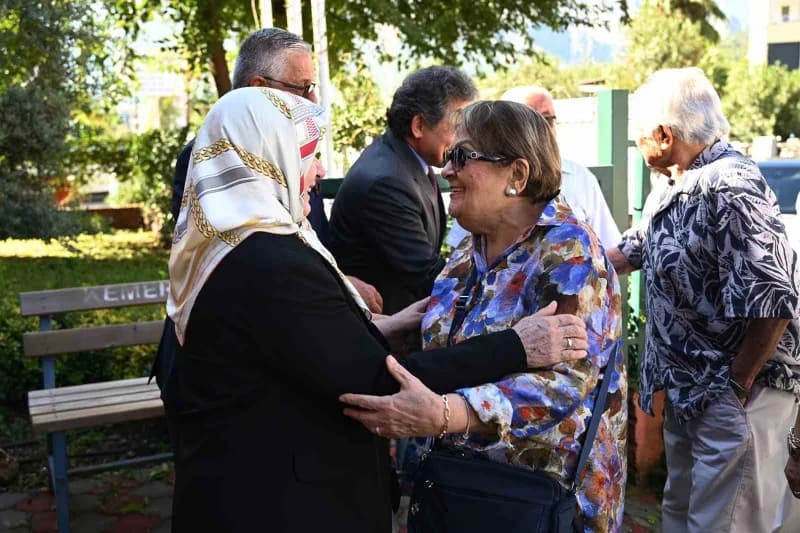 Kemer Belediye Başkanı Necati Topaloğlu, Kemer Belediyesi Ülker-Orduvar Akman Kreş ve Gündüz Bakımev