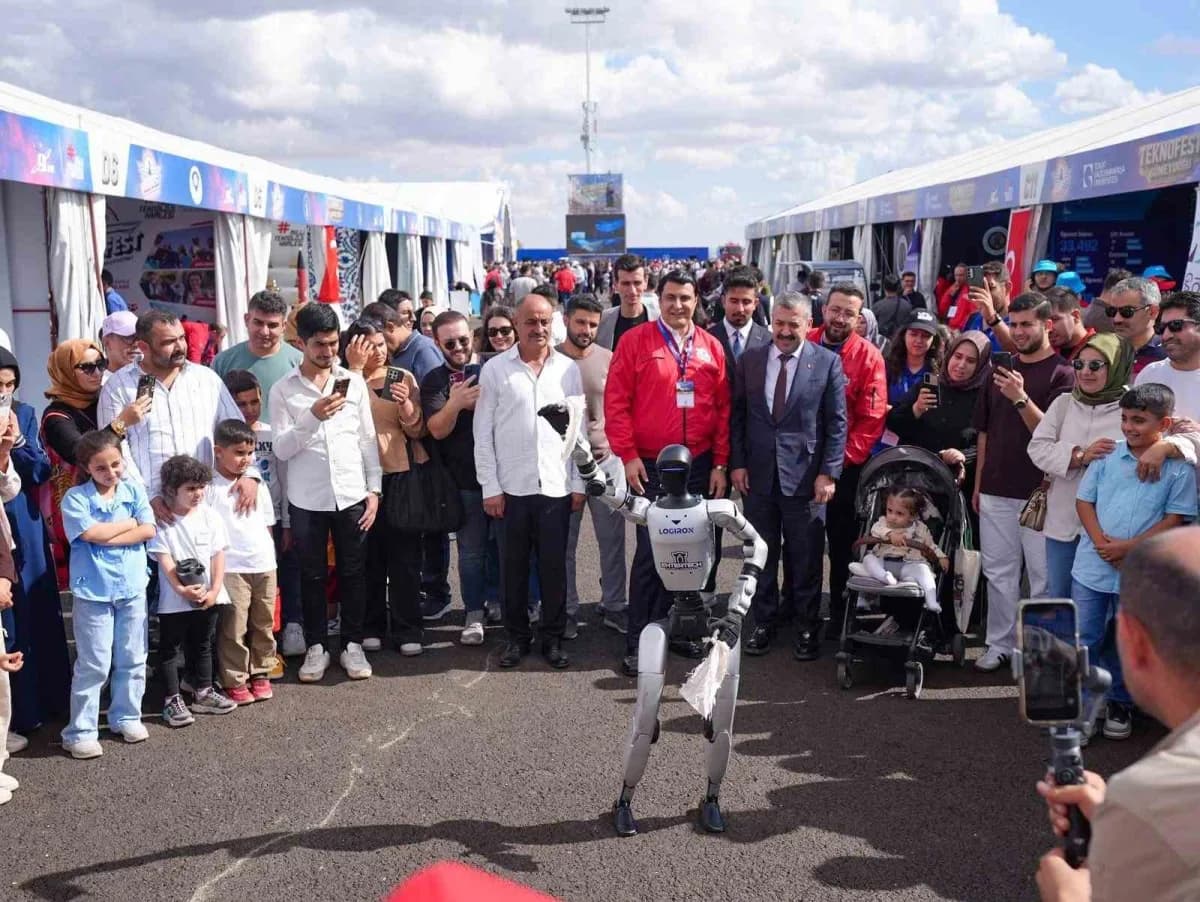 Başkan Yılmaz TEKNOFEST Güneydoğu’da
