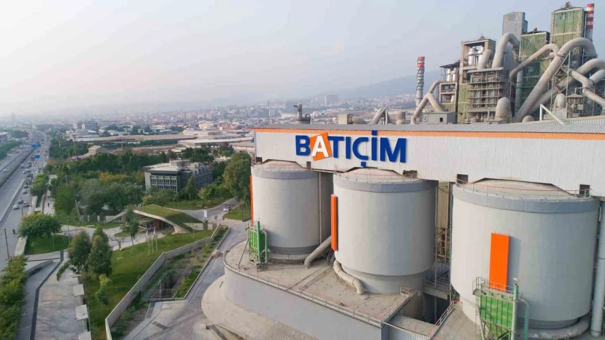 Batıçim Batı Anadolu ve Batıçim Çimento fabrikalarının dış görünümü ve üretim tesisleri