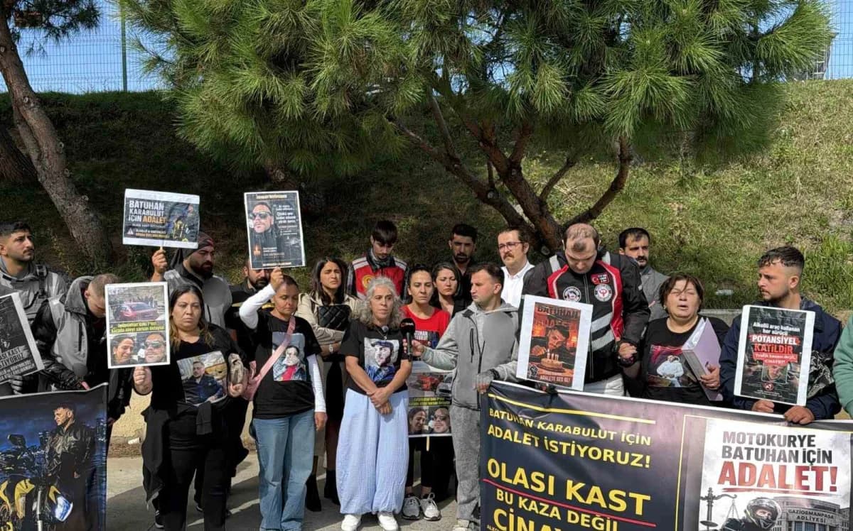 İstanbul Eyüpsultan TEM otoyolunda alkollü sürücünün motokurye Batuhan Karabulut’a çarptığı kaza mahkeme kararı sonrası