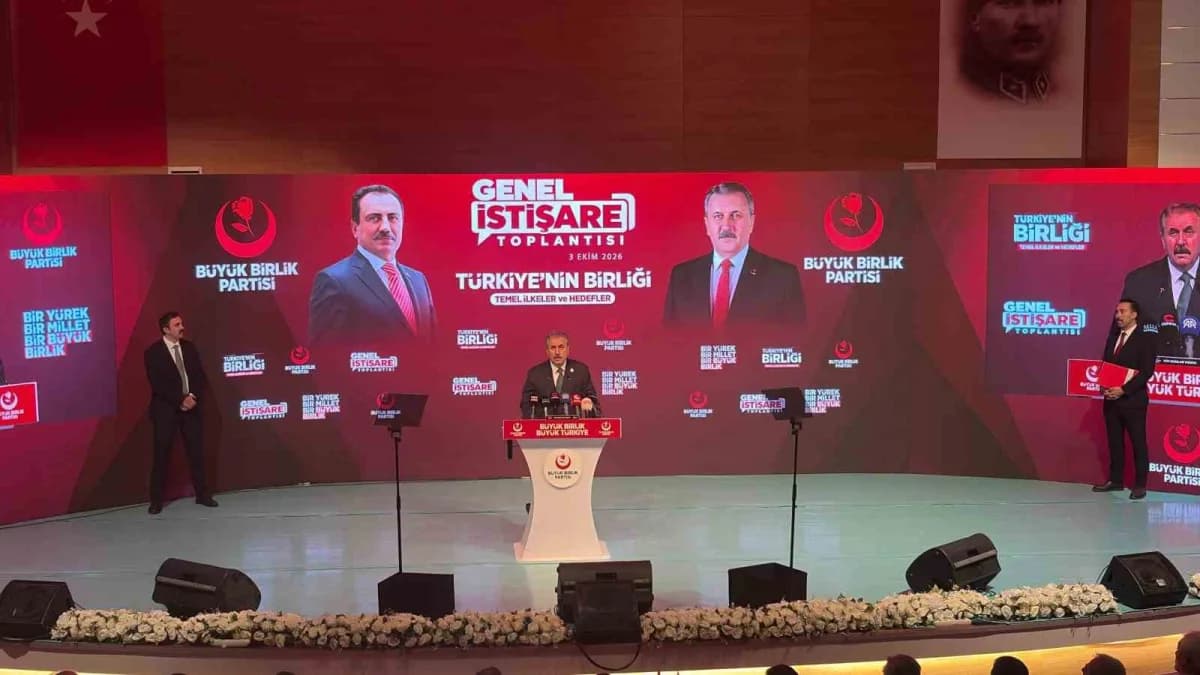 Büyük Birlik Partisi (BBP) Lideri Mustafa Destici, "Hayat pahalılığı karşısında vatandaşımızın yaşadığı sıkıntının farkı