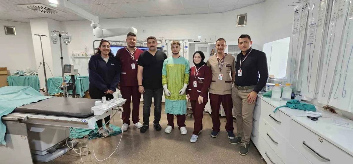 Zonguldak'ta bel fıtığı ameliyatına hazırlanan hastanın damar tıkanıklığı tedavi süreci