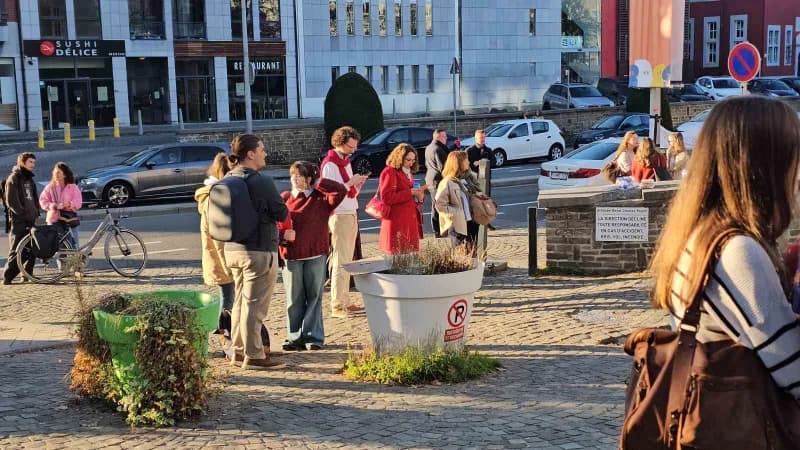 Öğrenci protestoları farklı okulların önlerinde devam ediyor