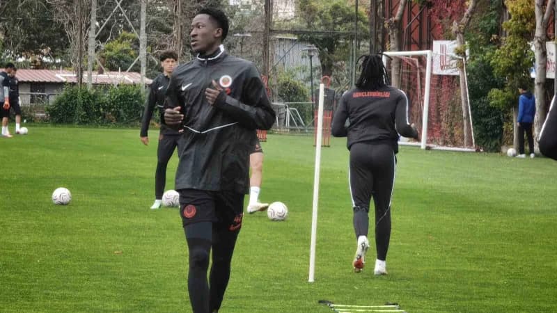 Gençlerbirliği, Süper Lig’in 8. Haftasında karşılaşacakları Galatasaray maçı öncesinde hazırlıklarını sürdürdü.