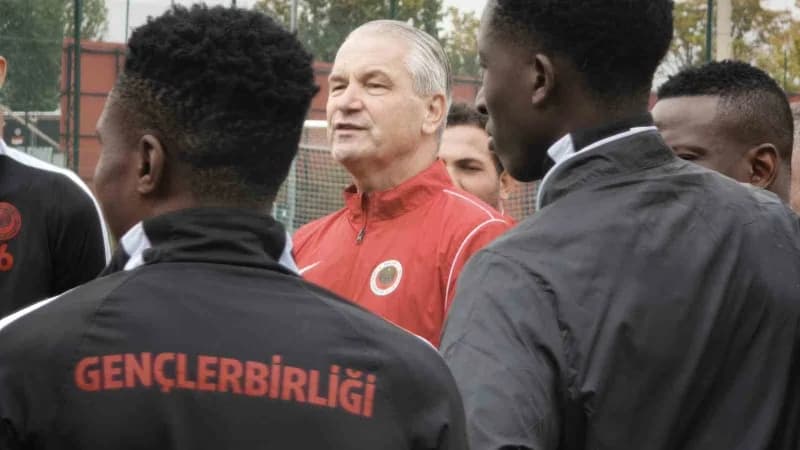 Gençlerbirliği, Süper Lig’in 8. Haftasında karşılaşacakları Galatasaray maçı öncesinde hazırlıklarını sürdürdü.