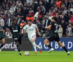 Beşiktaş ile Kocaelispor arasında oynanacak Trendyol Süper Lig maçı öncesi saha görüntüsü