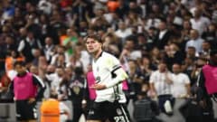 Beşiktaş ve Kocaelispor futbolcuları Trendyol Süper Lig maçında mücadele ediyor
