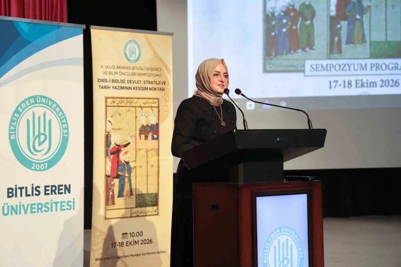 Cumhurbaşkanı başdanışmanı gülşen orhan konuşma yaptı