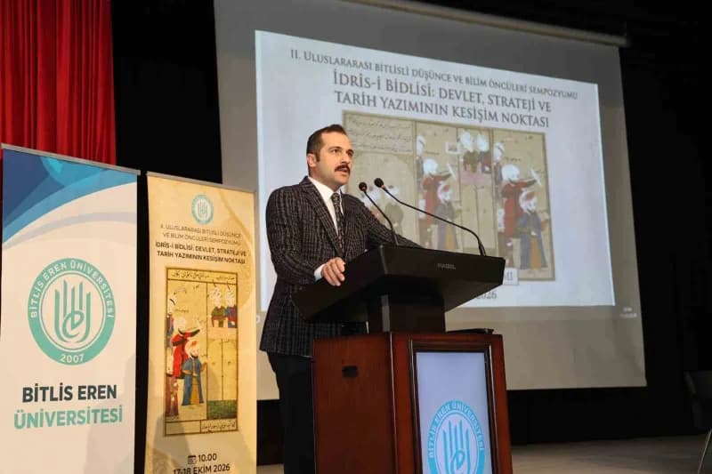 Bitlis Vali Vekili Onur Aykaç konuşma yaptı