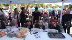 Beykoz'da düzenlenen Her Cana Değer Festivali'nde çocuklar ve aileler hayvan sevgisi temalı etkinliklere katılıyor
