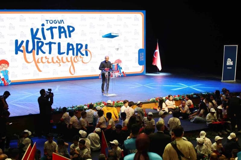 Bilal Erdoğan programda konuşma yaptı