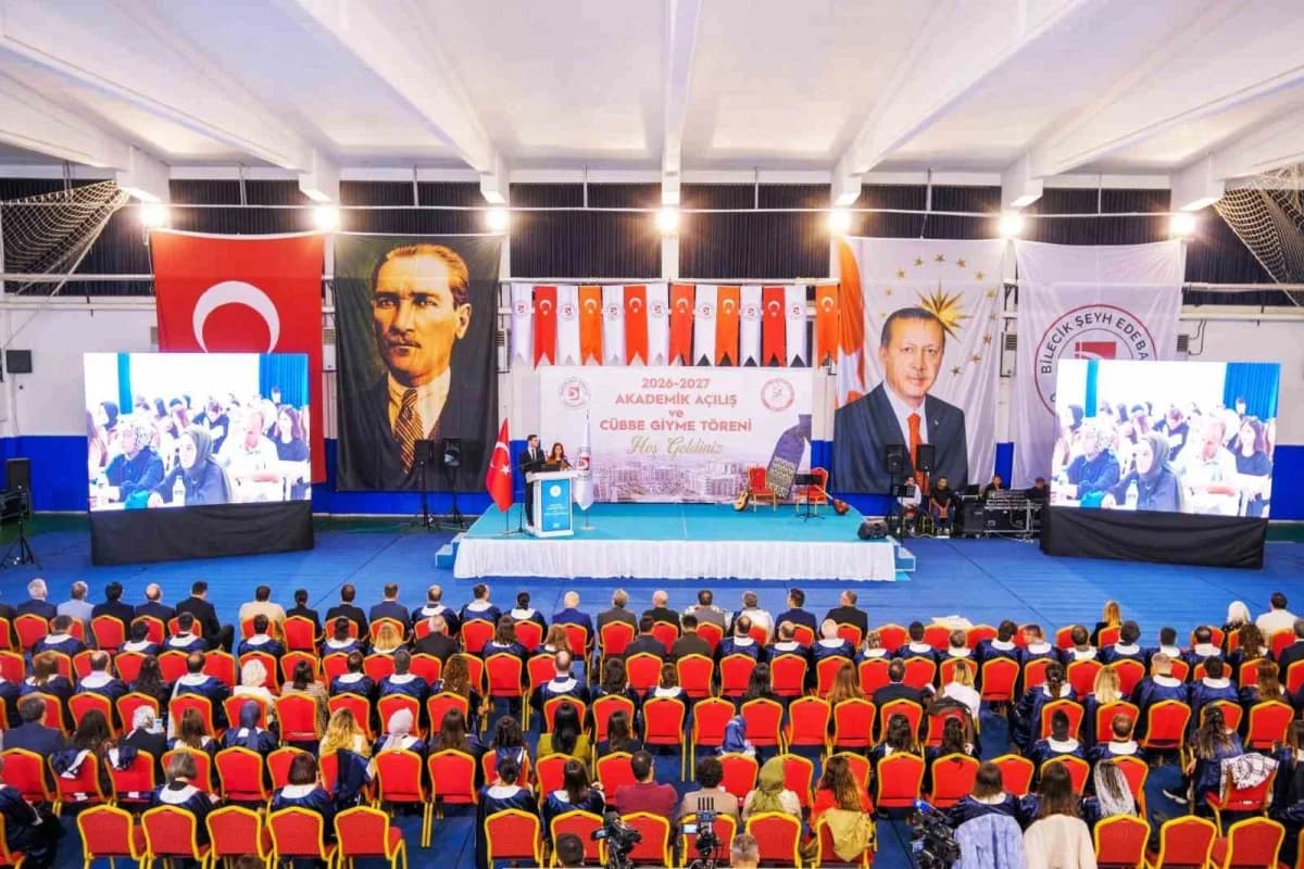 Bilecik Şeyh Edebali Üniversitesi (BŞEÜ) 2026-2027 Akademik Açılış ve Cübbe Giyme Töreni büyük coşkuyla gerçekleştirildi