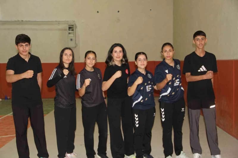 Şampiyon sporcular Bingöl’de yeni şampiyonluklara hazırlanıyor