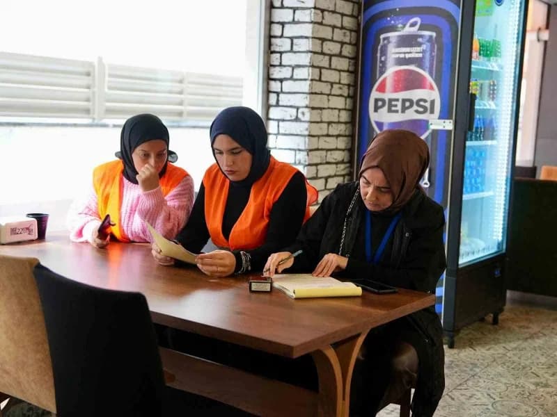 Düzce Belediyesi, kanalizasyon hatlarını korumak ve Çevre kirliliğini önlemek için yeme-içme işletmelerinde bitkisel Atı