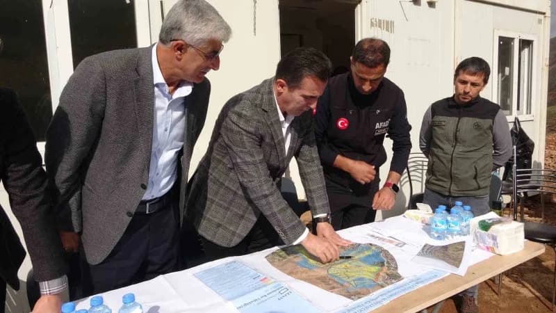 Bitlis’in Gazibey ve 8 Ağustos mahallelerinde her yıl yaşanan Çığ tehlikesine karşı başlatılan Çığ Ö