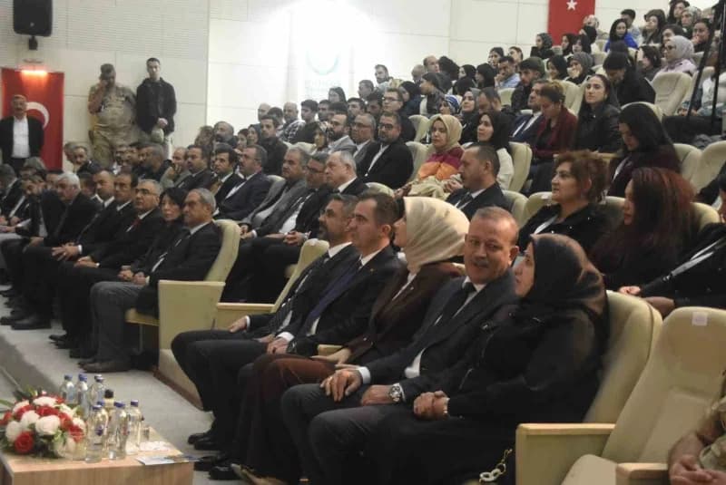 4. Uluslararası Sosyal Bilimler Kongresi, gerçekleştirilen açılış programıyla başladı.