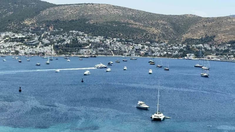 Bodrum ilçesinde yılın ilk 8 ayında ilçeye gelen yabancı yolcu sayısı 867 binin üzerine çıktı.