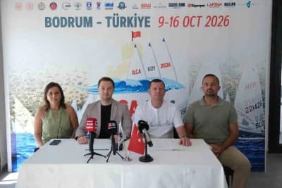 Bodrum’da düzenlenen U21 Avrupa Yelken Şampiyonası’nda yarışan genç yelkenciler ve Bodrum Marina