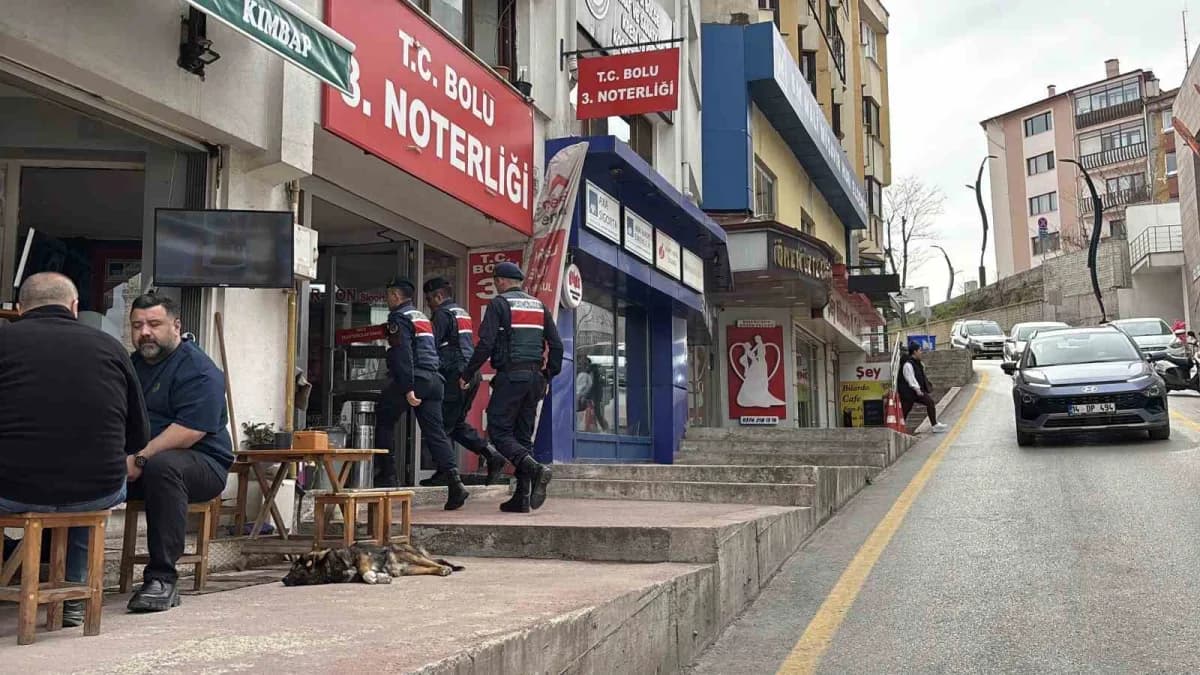 Bolu’da pazarcı esnafından tezgah devri ve bağış adı altında makbuzsuz toplanan 508 bin lirayı zimme