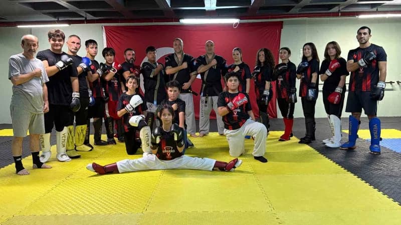Alpagut dövüş sanatında antrenman yapan Bolulu sporcular