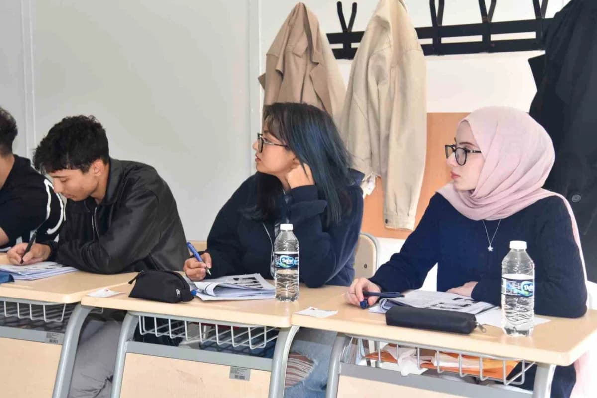 BŞEÜ’de yeni eğitim binası hizmete girdi