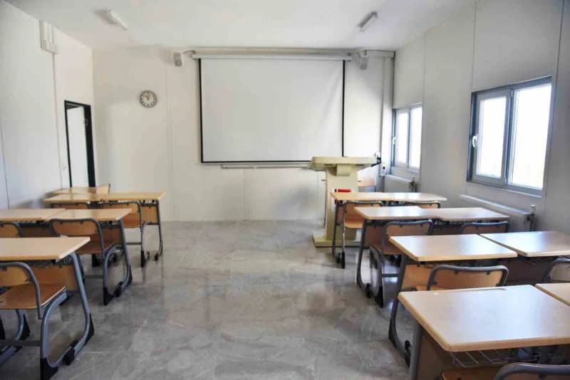 BŞEÜ’de yeni eğitim binası hizmete girdi