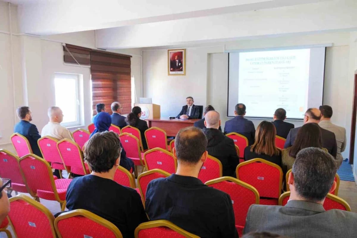 BŞEÜ’de mesleki eğitimde yapay zekâ gündemi