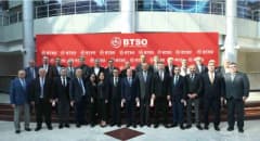 BTSO Başkanı Özer Matlı Bursa iş dünyası temsilcileriyle toplantı yaparken