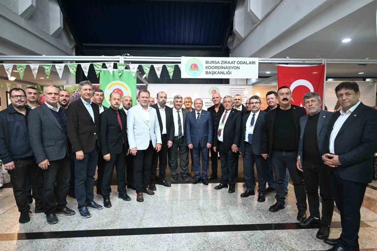BTSO Başkanı Özer Matlı AgroGreen Tarım ve Hayvancılık Fuarı açılışında konuşma yaparken