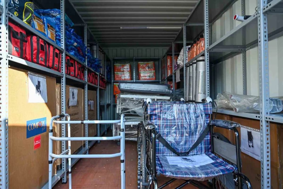 Bursa Büyükşehir Belediyesi, olası afetlerde vatandaşların ihtiyaçlarına hızlı yanıt verebilmek ve M