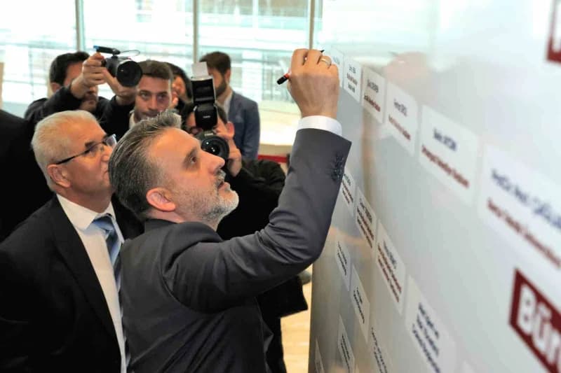 ‘Bursa Afet Anayasası' olarak nitelendirilen beyanname, 13 Ekim Dünya Afet Risklerinin Azaltılması Günü'nde Merinos Atat