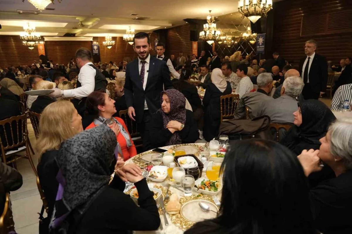 AK Parti Osmangazi İlçe Başkanlığı tarafından hayata geçirilen ve her üç ayda bir düzenlenen Birlik