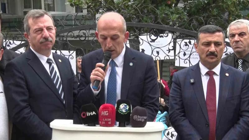 Bursa’da 723 yıllık şifa geçmişiyle bilinen Şehit Yarbay İlker Çelikcan Fizik Tedavi ve Rehabilitasy
