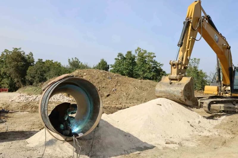Bursa Büyükşehir Belediyesi, Çınarcık İçme Suyu Projesi kapsamında Nilüfer’in Kayapa Mahallesi’nde 5 bin 800 metrelik ye